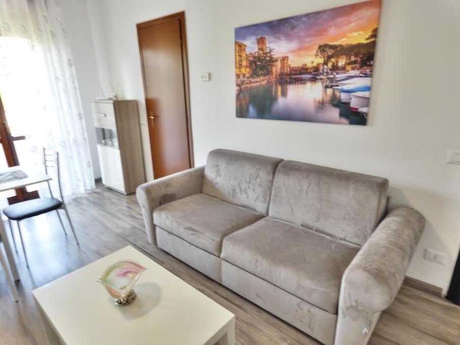 데센자노델가르다 Welcome House Desenzano Center 아파트 외부 사진